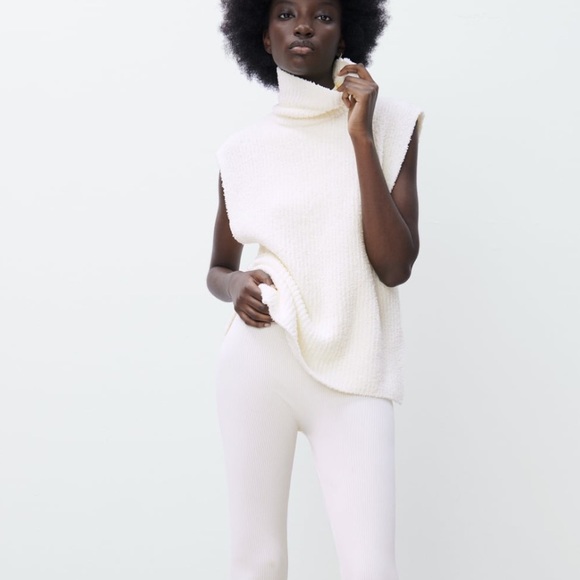 Zara Tops - Zara Cream Chenille Knit Top NWT
